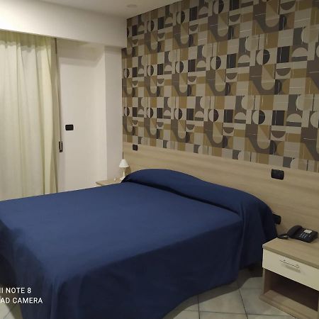 Hotel Poseidon Corigliano Calabro Exterior foto