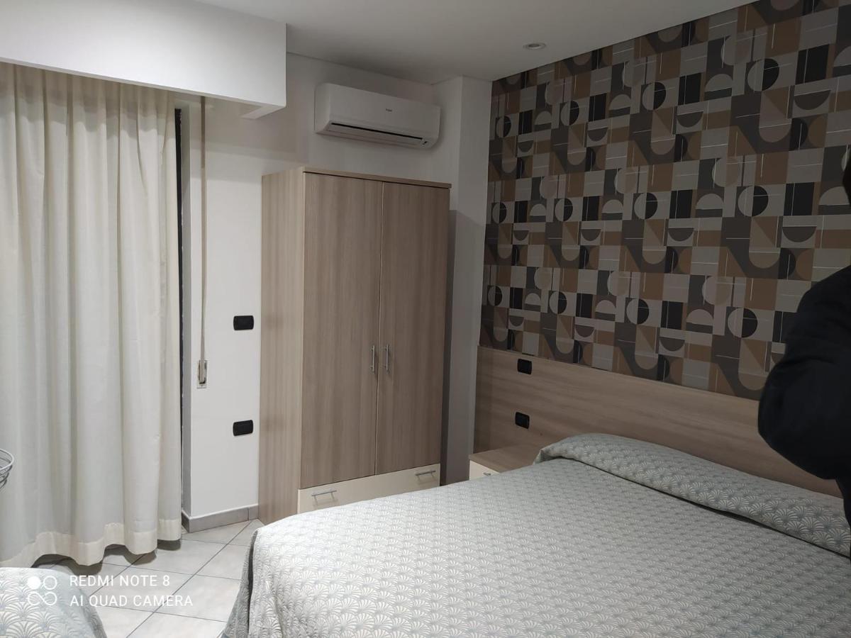 Hotel Poseidon Corigliano Calabro Exterior foto